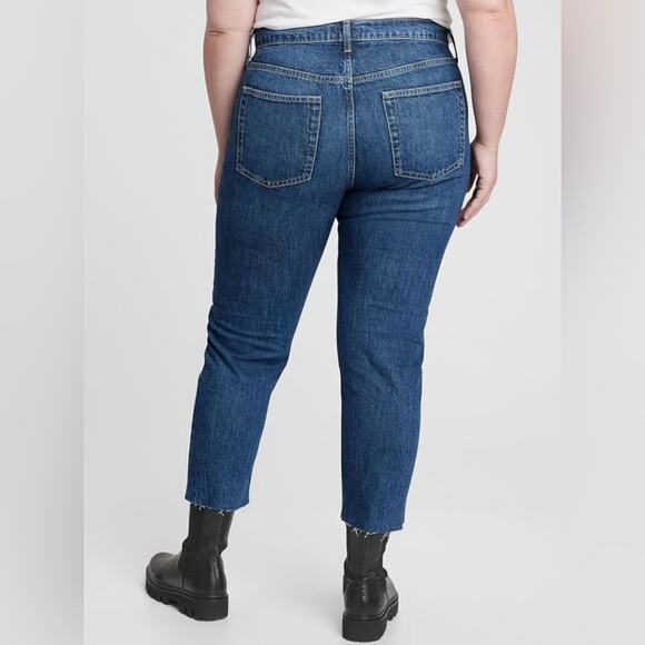 Gap Cheeky Straight High Rise Jean Raw Hem Button Fly Size 33/16 Regular - Picture 5 of 11